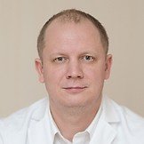 Врач Елхов Илья Владимирович