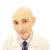 Врач Еникеев Олег Анатольевич
