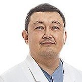 Врач Габдуллин Айдар Наилевич