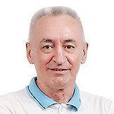 Врач Гайнанов Роберт Раибович