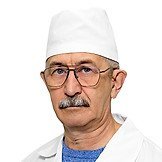 Врач Ишмухаметов Петр Аликович