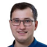 Врач Хамматов Айрат Раилевич
