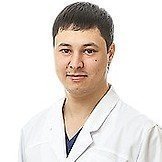 Врач Хашим Раид Аббасович
