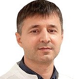Врач Косумов Идрис Эйсаевич