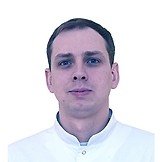 Врач Красников Максим Викторович