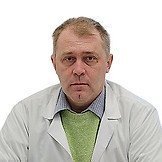 Врач Люциус Антон Борисович