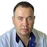 Врач Лопатин Денис Валерьевич