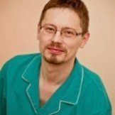 Врач Магадеев Радимир Робрифович