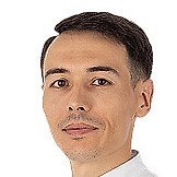 Врач Мухамадиев Адонис Радикович