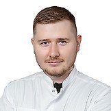 Врач Шарипов Ильяс Маратович