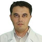 Врач Султангужин Азамат Фагимович