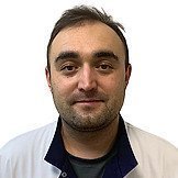 Врач Тулумбаев Азамат Наилевич