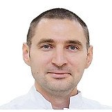Врач Валеев Максим Владимирович