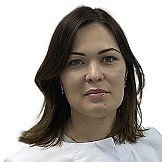 Врач Зайнуллина Алина Флюровна